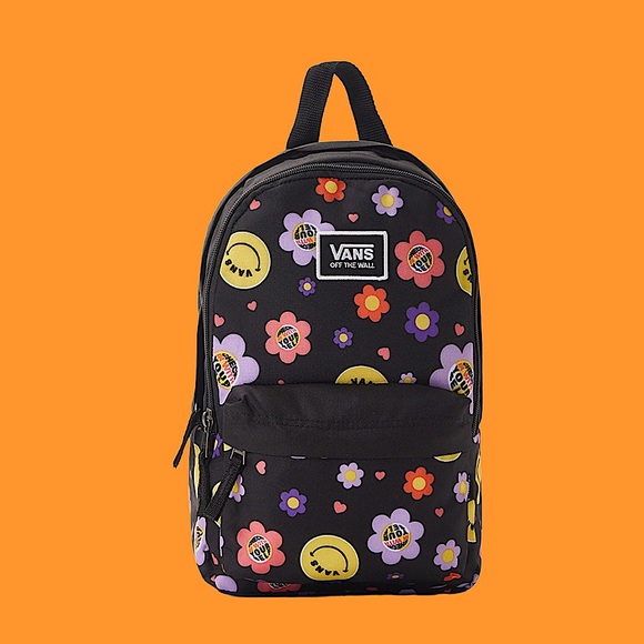 Vans Handbags - VANS BACKPACK 💋NWT